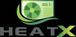 HeatX Logo mit dunkler Schrift HeatX Bild-Wort-Marke mit grünem Wärmepumpensymbol, dunkler Schrift und grünem X.